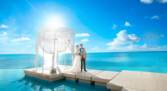 アートグレイス オーシャンフロント ガーデンチャペル沖縄