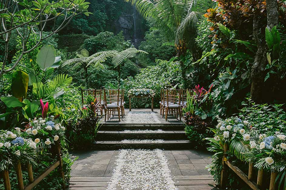 ウォーターフォールウェディング