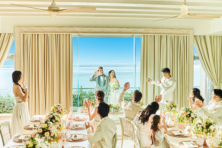 ビーチ撮影イメージ 家族挙式ならHISの「家族旅婚」