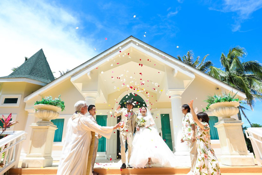 家族挙式・家族婚ならHISの「家族旅婚」｜HISアバンティ＆オアシス