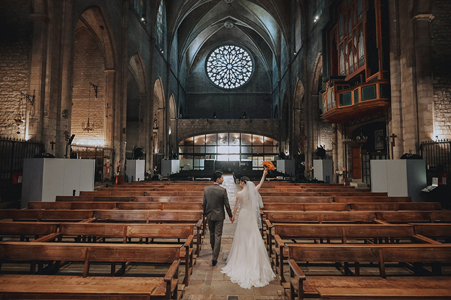 ヨーロッパ結婚式・挙式・ウェディング「スペイン・バルセロナ教会フォトウェディング」フォト