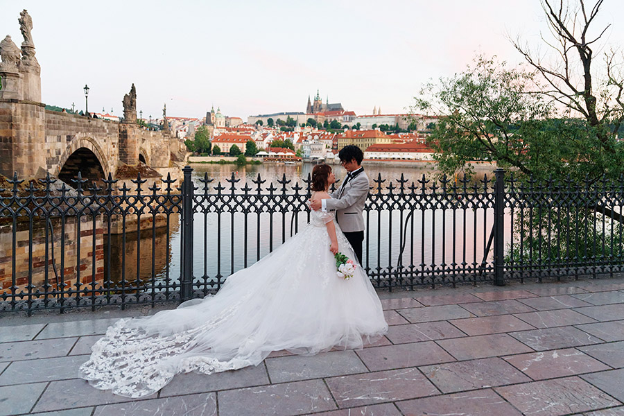 ヨーロッパ結婚式・挙式・ウェディング「プラハフォトウェディング」フォト」写真・レポート