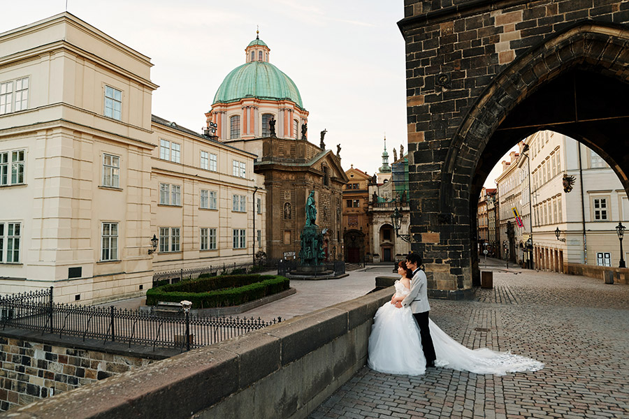 ヨーロッパ結婚式・挙式・ウェディング「プラハフォトウェディング」フォト」写真・レポート