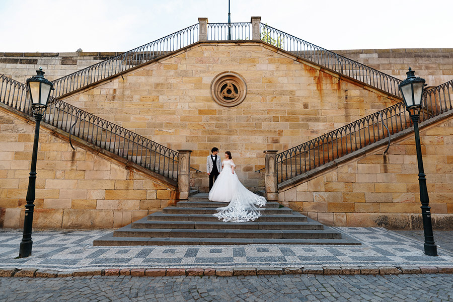 ヨーロッパ結婚式・挙式・ウェディング「プラハフォトウェディング」フォト」写真・レポート