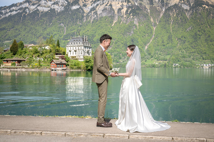ヨーロッパ結婚式・挙式・ウェディング「スイス（インターラーケン泊）フォトウェディング」卒花フォト・卒花写真