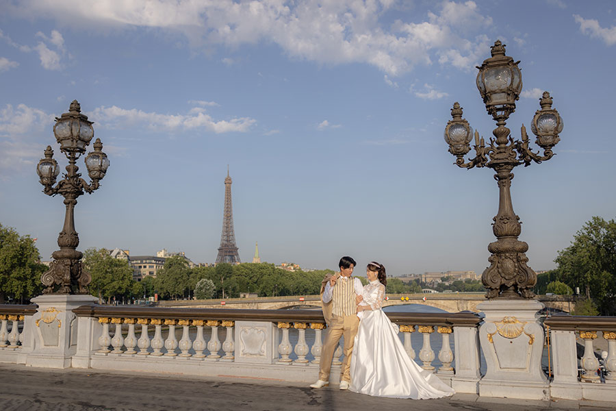 ヨーロッパ結婚式・挙式・ウェディング「フランス・パリ 早朝フォトウェディング」卒花フォト・卒花写真
