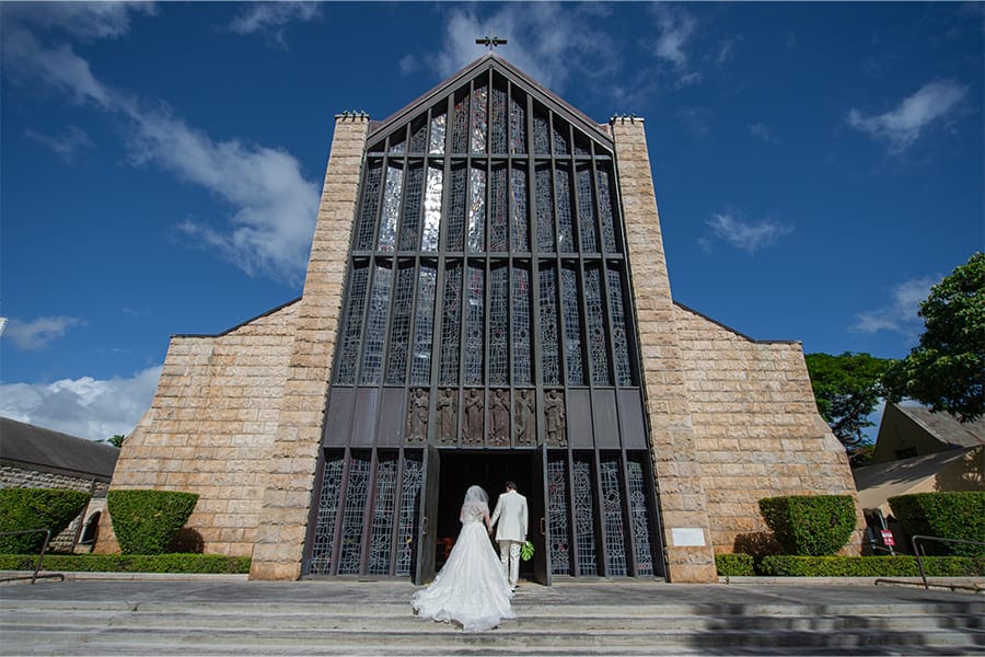 ハワイ結婚式・挙式・ウェディング「セント・アンドリュース・カテドラル教会（大聖堂）」フォト