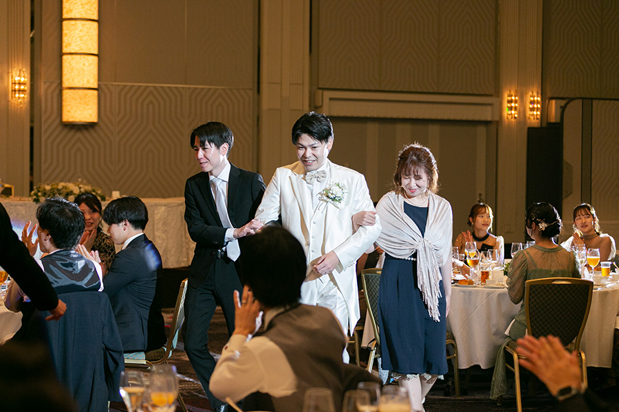 ハワイ結婚式・挙式・ウェディング 帰国後お披露目パーティー写真「ホテルニューオータニ 大阪」