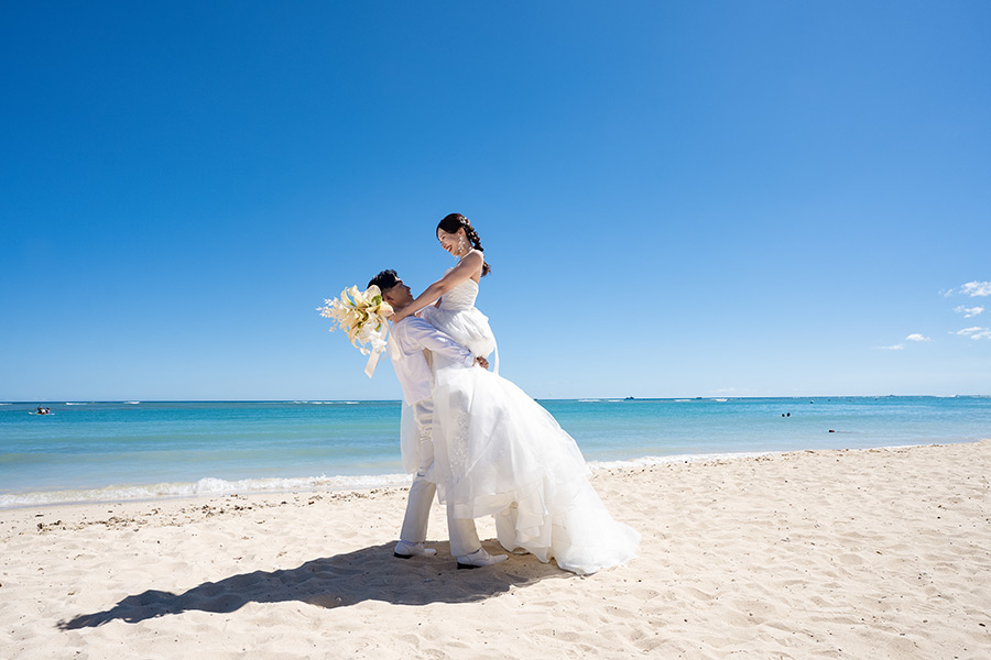 ハワイ結婚式・挙式・ウェディング「ザ･モアナチャペル 」体験写真＆体験レポート
