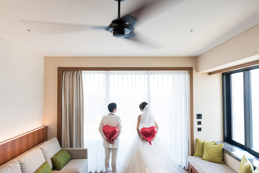 沖縄結婚式・挙式・ウェディング「星野リゾート　トマム 水の教会」フォト