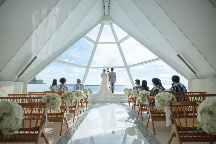沖縄結婚式・挙式・ウェディング「アートグレイス オーシャンフロント ガーデンチャペル 沖縄」写真・レポート