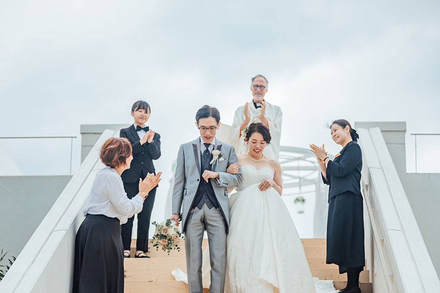 沖縄結婚式・挙式・ウェディング「アートグレイス オーシャンフロント ガーデンチャペル 沖縄」写真・レポート