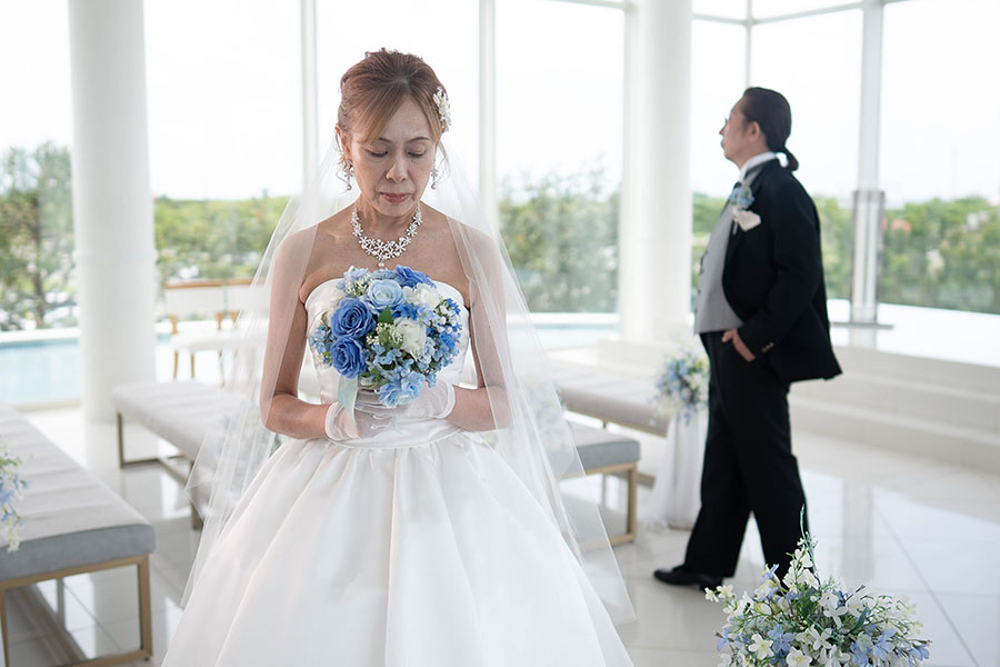 沖縄結婚式・挙式・ウェディング「チャペル＆ビーチフォトプラン シーシェルブルー」写真・レポート