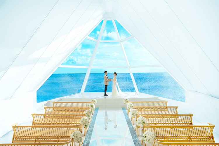 アートグレイス オーシャンフロント ガーデンチャペル 沖縄